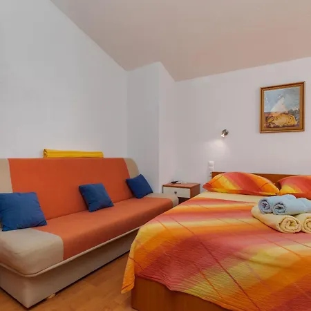 Apartment By The Sea Drasnice, Makarska - 6697 *