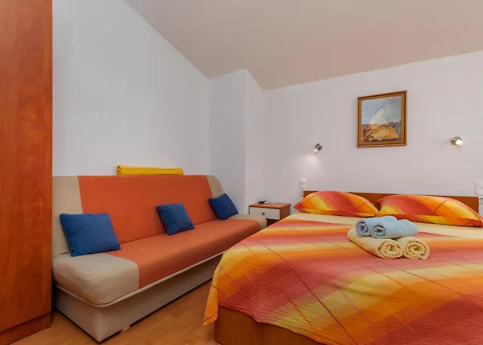 Apartment By The Sea Drasnice, Makarska - 6697 *