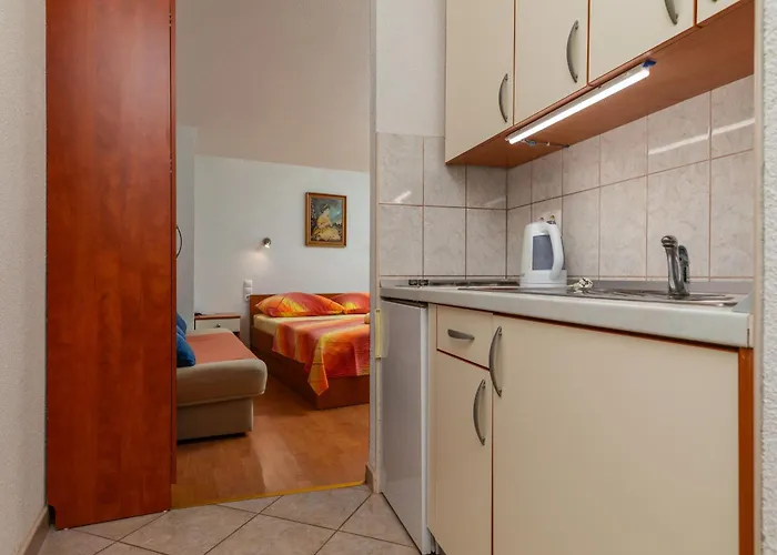 By The Sea Drasnice, Makarska - 6697 Apartment Drašnice